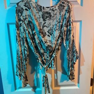 Downsizing my closet! Check out my page for more!!